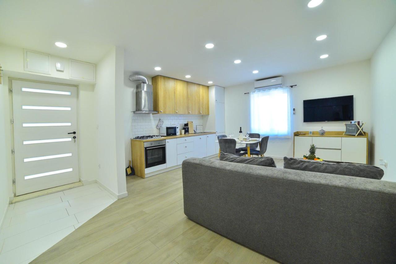Apartment Maris ซินย์ ภายนอก รูปภาพ